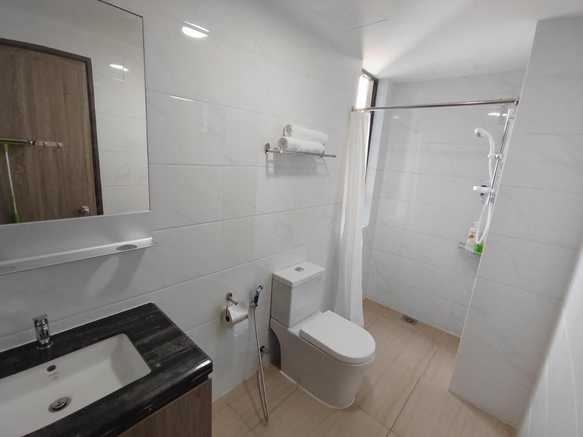 Central Park Homestay Johor Bahru Exterior photo